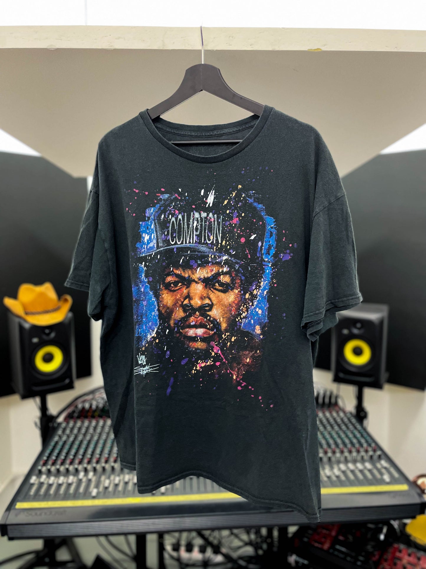 ICE CUBE FISHWICK GRAPHIC TEE