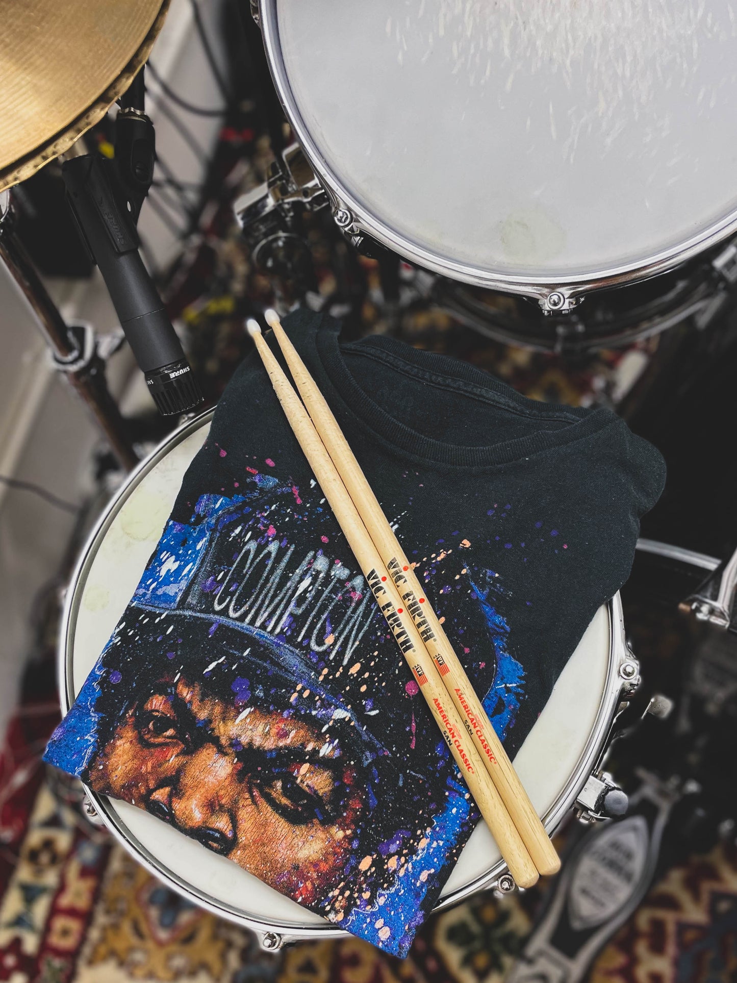 ICE CUBE FISHWICK GRAPHIC TEE