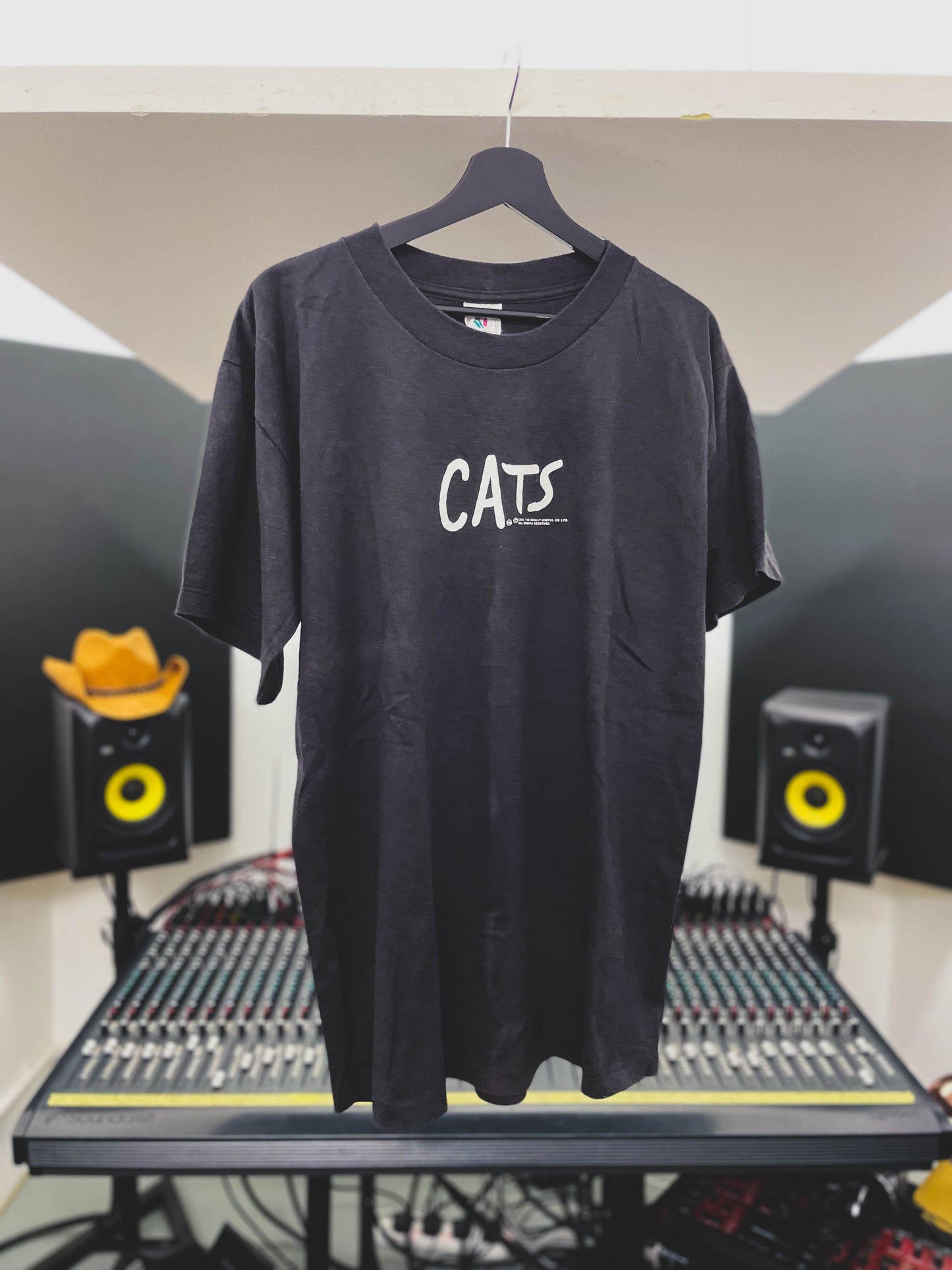 CATS THE MUSICAL BROADWAY WALK OF FELINE TEE