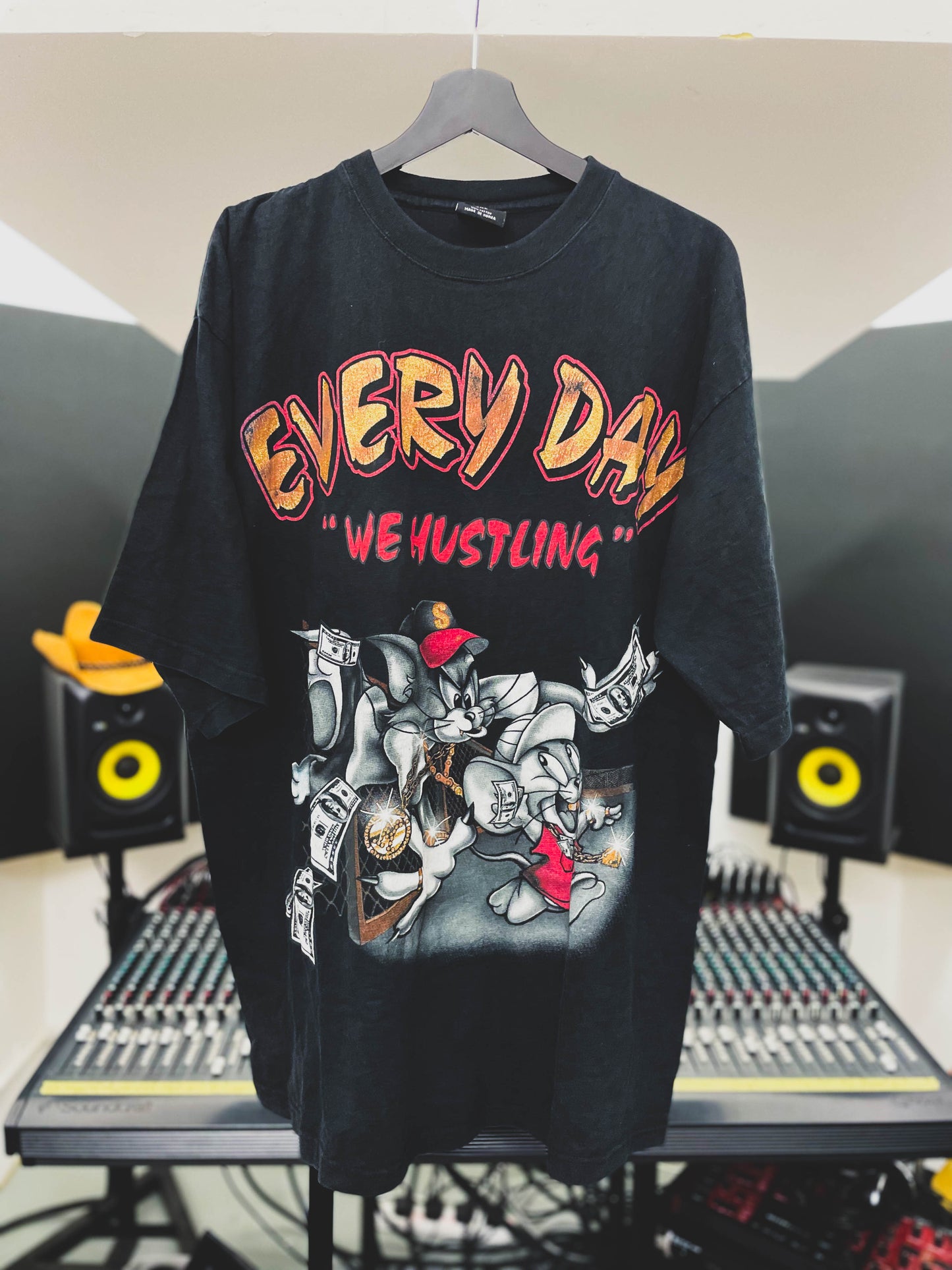 EVERYDAY "WE HUSTLING" TOM & JERRY TEE